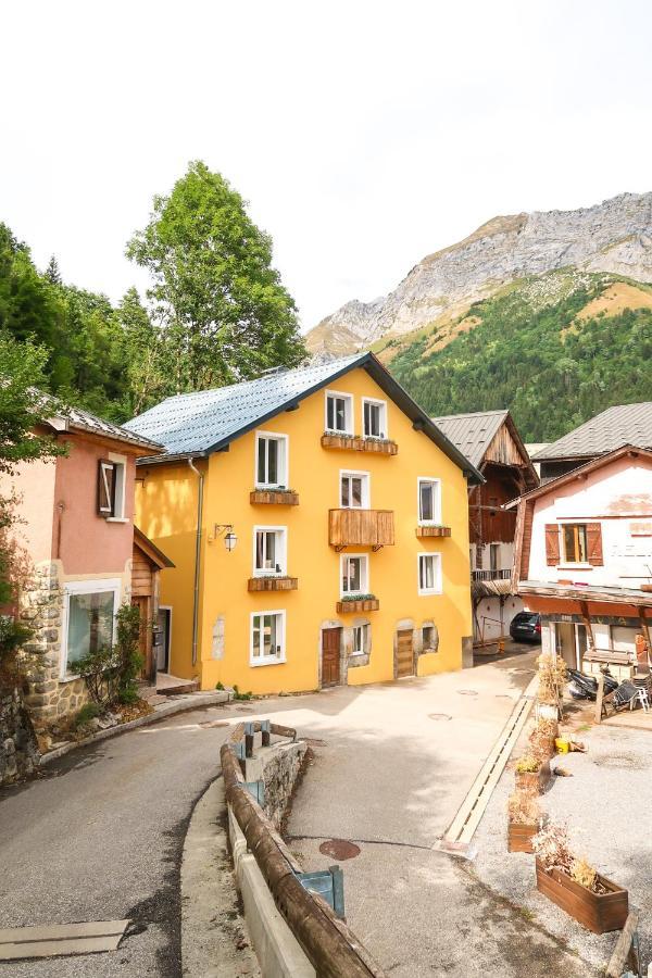 Le Milan Royal - Montmin Daire Dış mekan fotoğraf